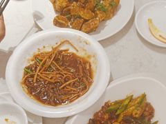 -刘胖子家常菜·蹄花焖藕(中央花园店)