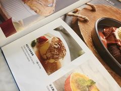 -港丽餐厅(高德置地店)