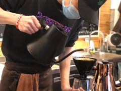 -Be Lived Cafe比例咖啡(摩天轮店)