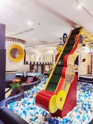 -Land Mark蓝马乐园(华联武夷购物中心店)