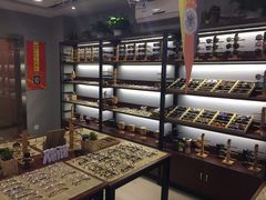 -肆兮眼镜·蔡司·徕卡战略合作店(大坪店)