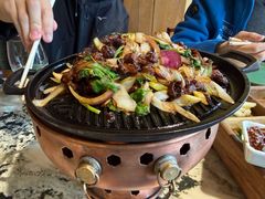 铁板炙烤坝上羊肉-那家小馆•北京菜•烤鸭(香山店)