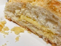 菠萝油-香港新发烧腊茶餐厅(书城店)