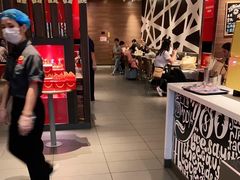 -麦当劳(汉口火车站候车室店)
