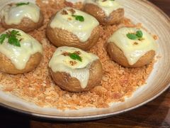 -Brut Eatery Wine Bar & Restaurant (建国东路店)