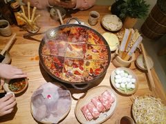-白乐天毛肚火锅馆(解放碑店)