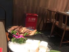 -捞王锅物料理(上海世茂广场店)