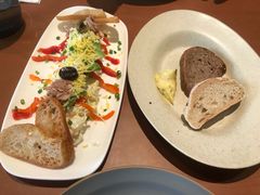 油浸金枪鱼牛油果俄罗斯沙拉-OLLA 西班牙餐厅(丰盛里店)