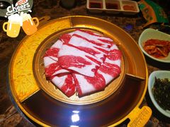 -猪啊牛呀羊啊铜盘烤肉(正大广场店)