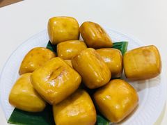黄金馒头-纽顿熟食中心