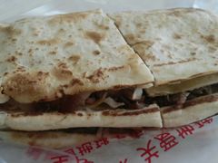熏肉鞋底火烧-宝光熏肉鞋底火烧(新街口店)