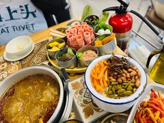 -顶上头·螺蛳火锅(五一新村店)