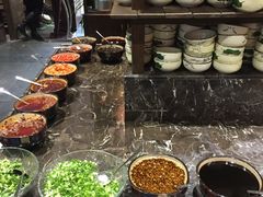自助调料区-乡土黄·鲜牛肉火锅·小龙虾(兴业街店)
