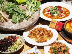 -缘生态云南菜·野生菌庭院餐厅(华侨城店)