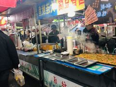 自助取餐区-郭阿姨月亮馍
