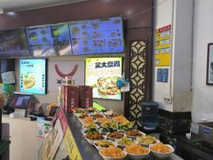 -牛一嘴·兰州牛肉面·大盘鸡(财富中心店)