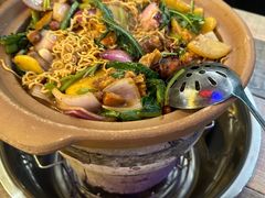 -东记炭炉·海鲜鸡煲(龙华店)