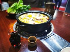 -菌之家·专业纯野生菌火锅·特色炒菌