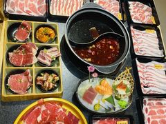 -匠牛亭·锅物烧肉放题自助(昆百大·泰业城店)