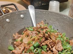 岳城小炒肉-岳城根据地(洣江大道店)