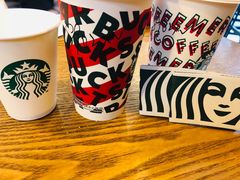 -星巴克(无锡百联奥特莱斯店)