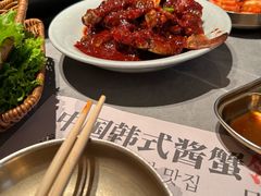 -草家酱蟹炭火烤肉店(珲春南路二店)