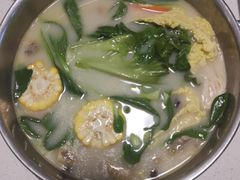 -煲王粤菜餐厅(中侨中心店)