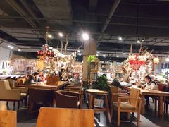 大堂-魔方城市书房(中街益田店)