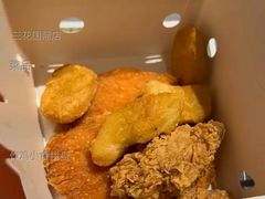 炸鸡小食拼盘-麦当劳(杭州三花国际店)