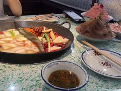 -鸿姐老火锅(疁城新天地店)