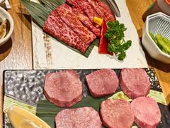 -炼火烤肉店