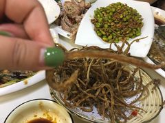 -鑫悦楼煎蟹·16年海鲜大排档