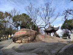 -灵岩山风景区