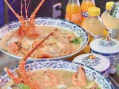 -霆记海鲜·只为这碗面(滨江店)