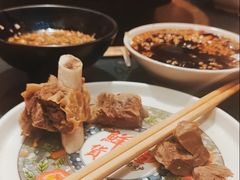 -沸炉重庆老火锅(军事博物馆店)