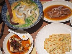 -荣家黄鱼面(前滩太古里店)