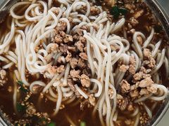 -正宗杨记普洱酸醋米线(总店)