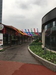 -梦田都市农场(银泰城店)