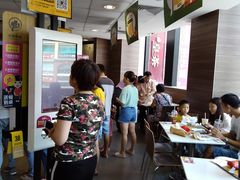 -麦当劳(东急新天地店)