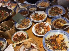 -包整·丝娃娃(一览甲秀楼风景店)