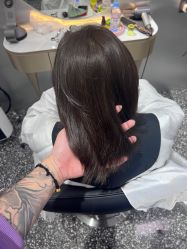 -Tloml salon