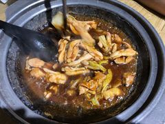 -极有家小鱼小鸡石锅煲(佳兆业店)