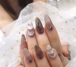 -缪斯美甲美睫