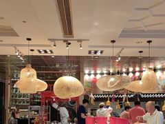 -咖啡苑自助餐厅·中国大饭店