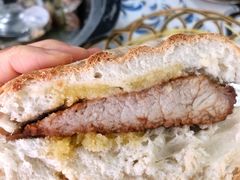 猪扒包-雅憩花园餐厅