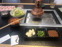 -臻牛烤肉