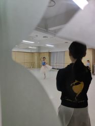 -艾薇芭蕾艺术中心