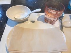 -港丽餐厅(高德置地店)