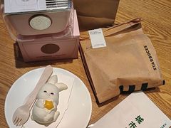 -星巴克(北京新奥购物中心店)