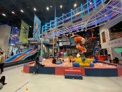 -龙小湖探索乐园 Little Hoo Galaxy(龙湖重庆金沙天街店)